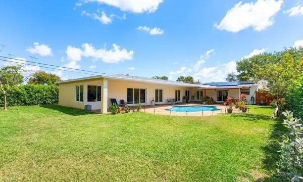 1650 NE 3rd Avenue, Delray Beach, FL 33444
