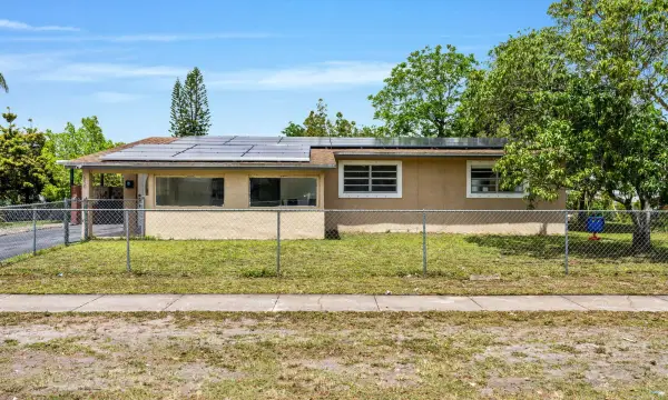 670 SW 29th Avenue, Fort Lauderdale, FL 33312