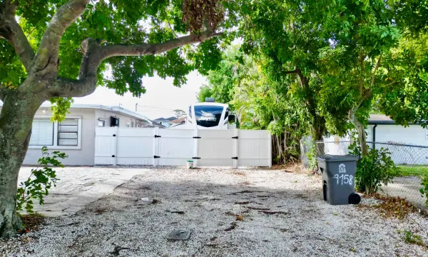 4158 Faith Street, West Palm Beach, FL 33406
