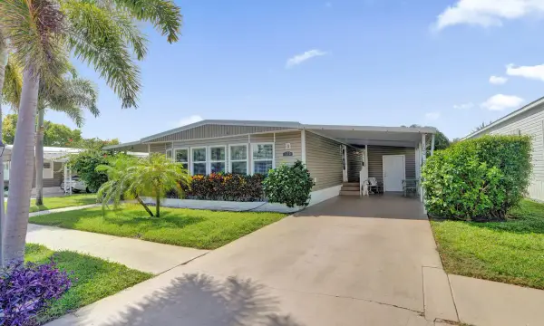 120 NW 53rd Place, Pompano Beach, FL 33064