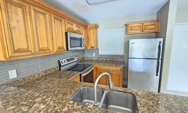 1581 Balfour Point Drive G, West Palm Beach, FL 33411