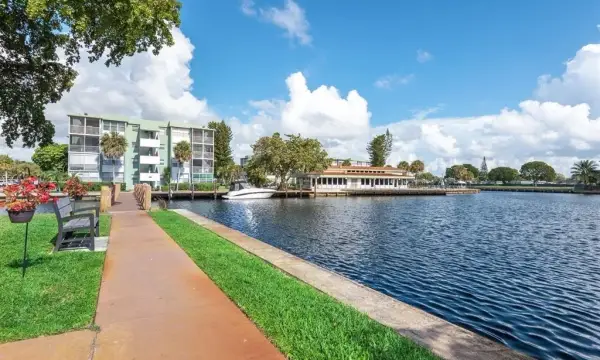 2731 Taft Street 106, Hollywood, FL 33020