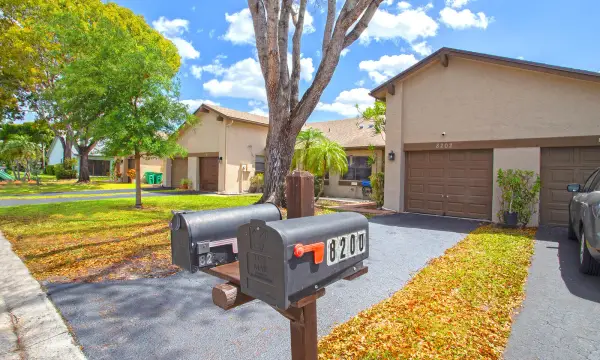 8202 NW 100th Drive, Tamarac, FL 33321