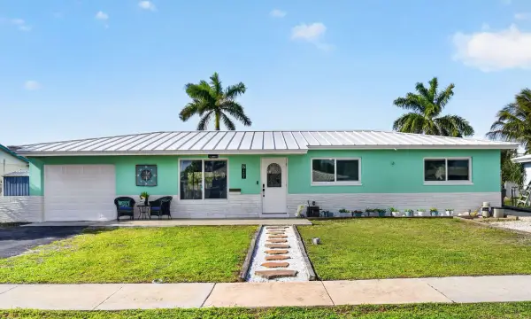 2607 W End Road, West Palm Beach, FL 33406