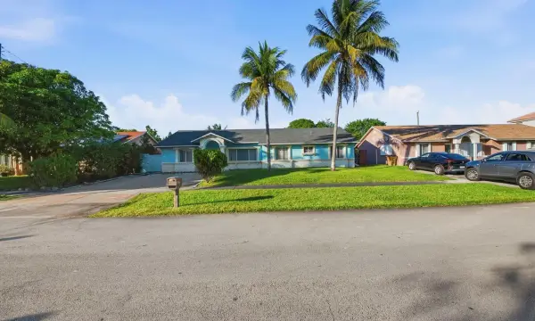 561 NE 38th Street, Deerfield Beach, FL 33064