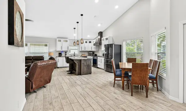 7876 Lake Champlain Court, Delray Beach, FL 33446