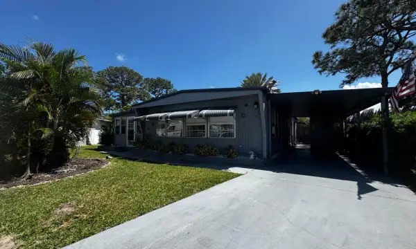 4242 3rd Court, Lantana, FL 33462
