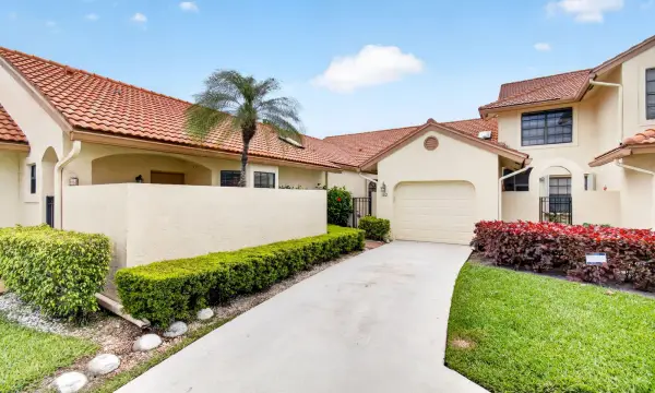 8316 Waterline Drive 102, Boynton Beach, FL 33472