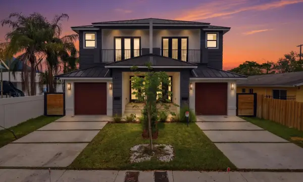 819 SW 1st Street, Fort Lauderdale, FL 33312