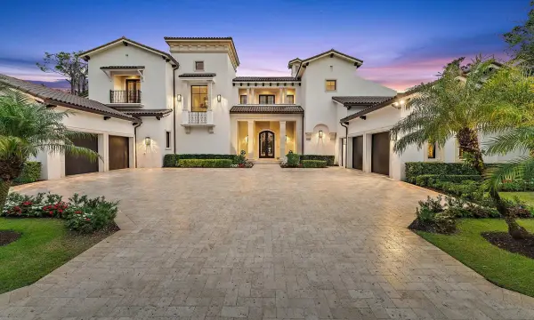 135 W Bears Club Drive, Jupiter, FL 33477