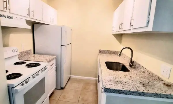 1500 N Congress Avenue B29, West Palm Beach, FL 33401