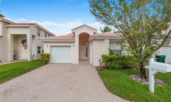 6222 Flores Del Mar, Margate, FL 33063