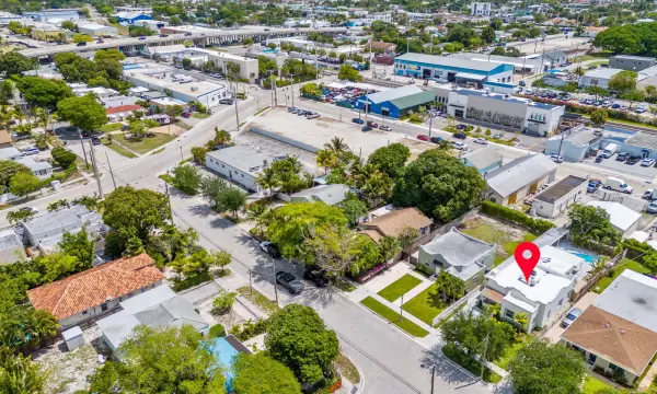 4324 Garden Avenue, West Palm Beach, FL 33405