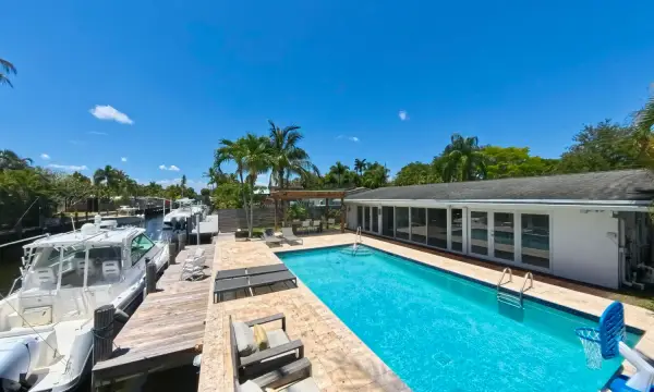 1704 SW 4th Court, Fort Lauderdale, FL 33312