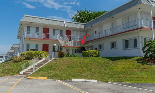 3120 Cynthia Lane 115, Lake Worth Beach, FL 33461