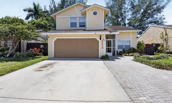 22859 N Sandalfoot Boulevard, Boca Raton, FL 33428