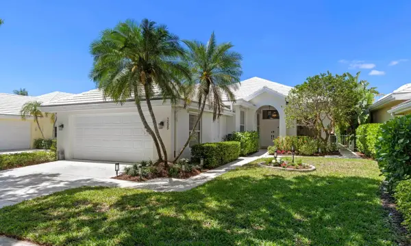 1205 Gator Trail, West Palm Beach, FL 33409