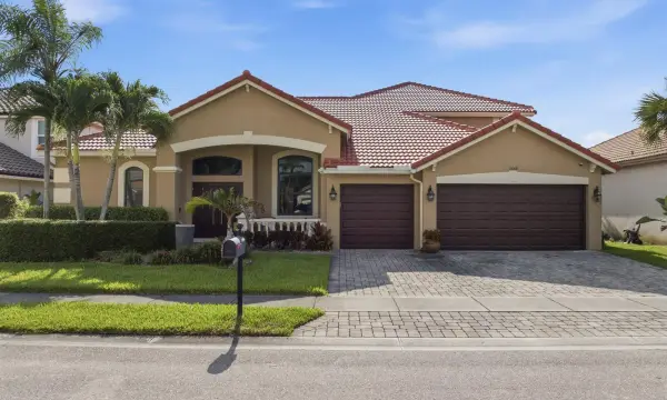 3668 Turtle Island Court, West Palm Beach, FL 33411