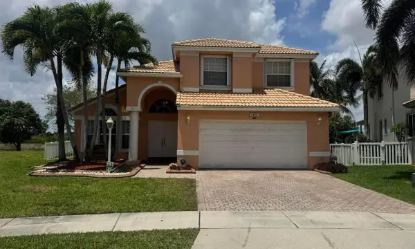 1490 NW 144th Avenue, Pembroke Pines, FL 33028