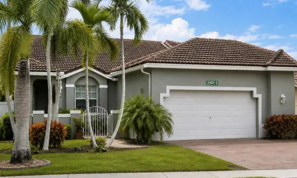2401 E Aragon Boulevard 5, Sunrise, FL 33313