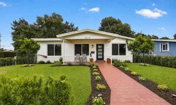 4219 W Park Road, Hollywood, FL 33021