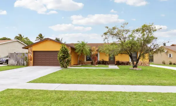 144 Bilbao Street, Royal Palm Beach, FL 33411