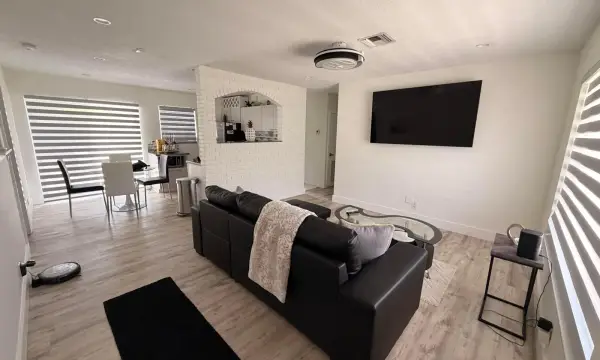 1720 SW 64th Avenue, North Lauderdale, FL 33068