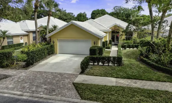 1180 Gator Trail, West Palm Beach, FL 33409