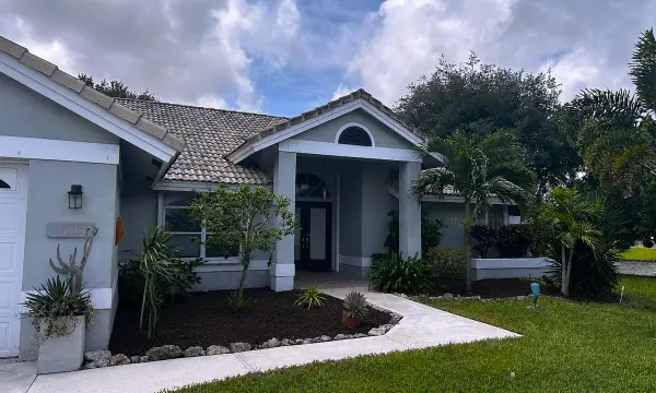 6031 Wedgewood Village Circle, Greenacres, FL 33463