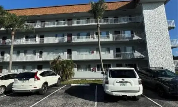6289 Lear Drive 302, Atlantis, FL 33462