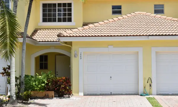 1043 Imperial Lake Road, Lake Belvedere Estates, FL 33413