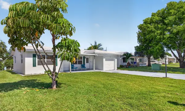 3121 E Golf Boulevard, Pompano Beach, FL 33064