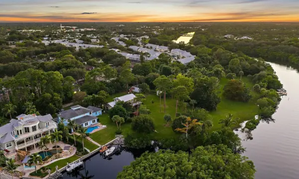 6035 N 180th St Street N, Jupiter, FL 33458