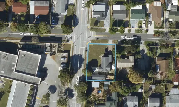 732 Highland Drive, West Palm Beach, FL 33405