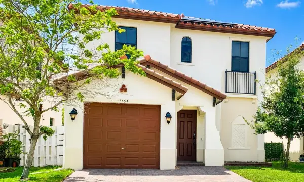3564 SW 92nd Avenue, Miramar, FL 33025