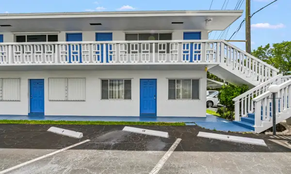 1950 Lake Osborne Drive 9, Lake Worth Beach, FL 33461, Lake Worth Beach, FL, 33461