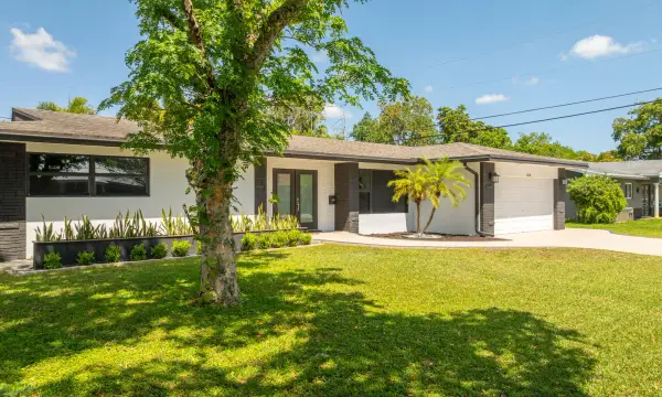 1431 NW 70th Way, Plantation, FL 33313