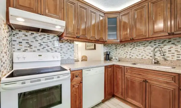 2855 Garden Drive S 102, Lake Worth Beach, FL 33461