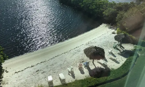 400 Scotia Drive 103, Hypoluxo, FL 33462