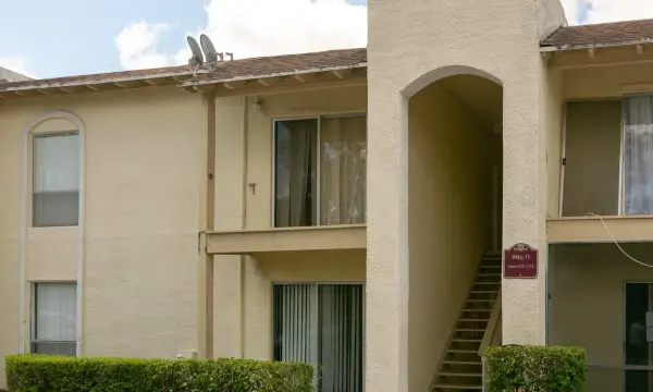 1500 N Congress Avenue C29, West Palm Beach, FL 33401