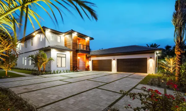 1708 N Lakeside Drive, Lake Worth Beach, FL 33460