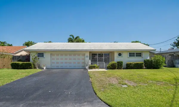 611 SE 11th Street, Pompano Beach, FL 33060