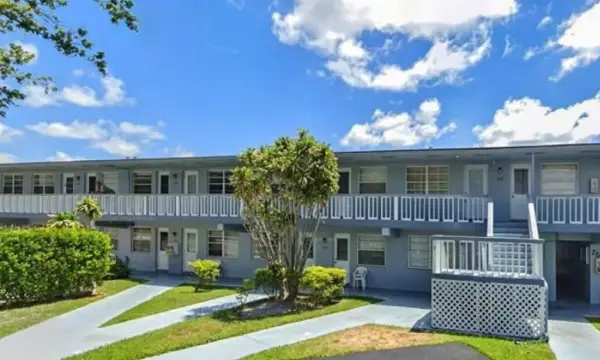 701 Pine Drive 107, Pompano Beach, FL 33060