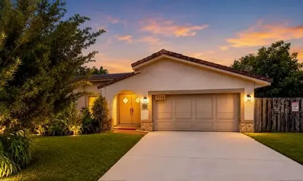 4240 NW 74th Avenue, Lauderhill, FL 33319