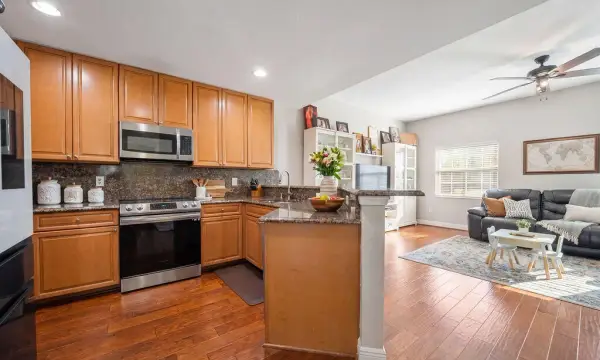 261 SW 6th Place, Pompano Beach, FL 33060