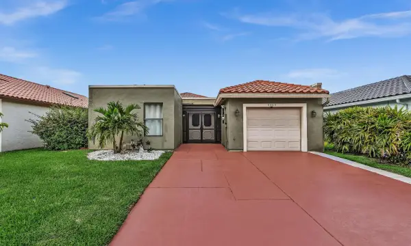 5463 Alta Way, Lake Worth, FL 33467