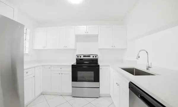 8207 Fairway Road 8207, Sunrise, FL 33351