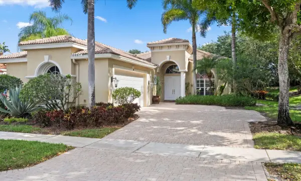 10689 Northgreen Drive, Lake Worth, FL 33449