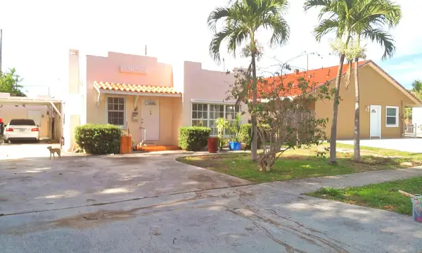 505 Independence Road, West Palm Beach, FL 33405
