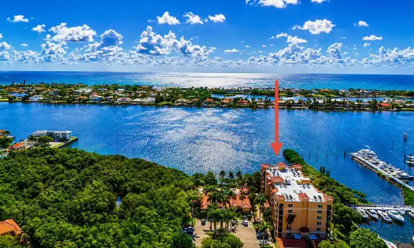1200 Scotia Drive 403, Hypoluxo, FL 33462